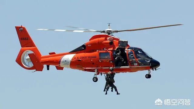 “山猫”轻型直升机