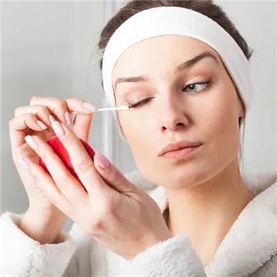 如何减少青春痘