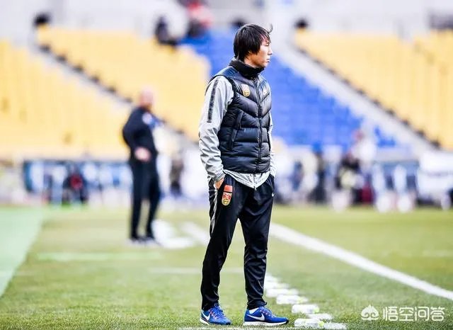 李铁带领的中国男足在东亚杯获得了季军，大家怎么看？