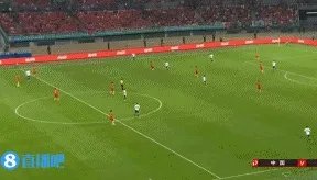 中国杯比赛，中国队对威尔士队时为什么那么不经打？贝尔为什么那么厉害？