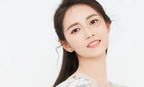 陈钰琪出道五年没传过绯闻,邓伦一句话道破玄机,原因究竟是什么?