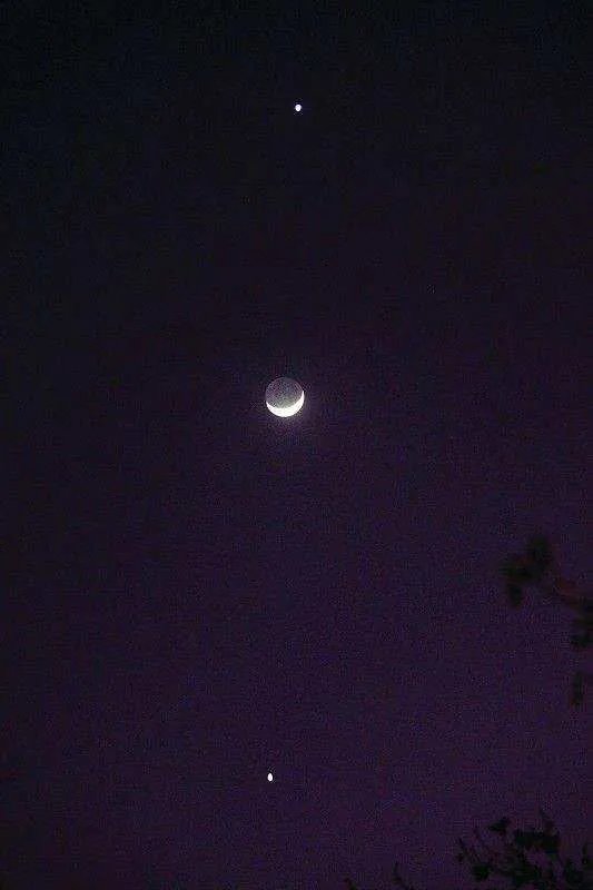 20年一遇的土木双星伴月该如何观看？