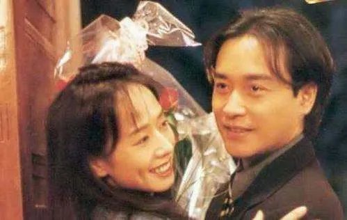 张国荣跟唐先生搞过吗？