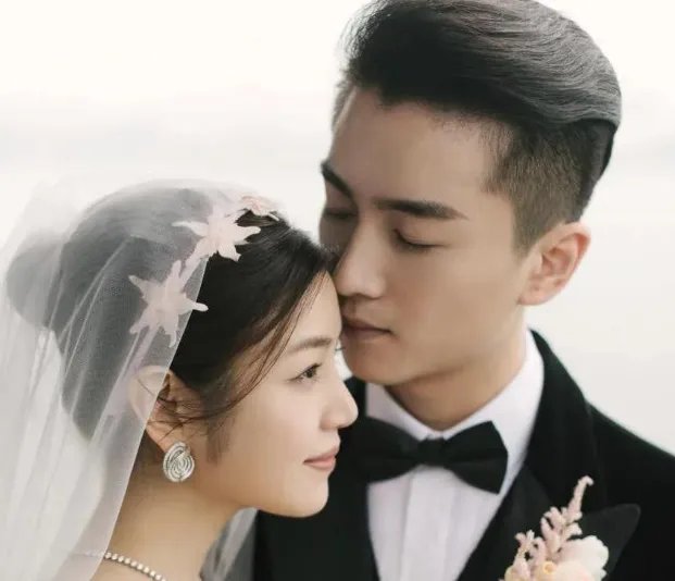 为什么赵丽颖不见陈晓