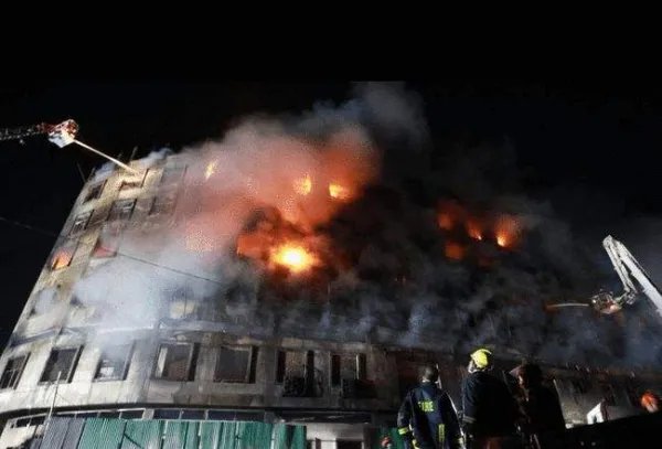 深圳一工厂突发大火，起火的原因是什么？