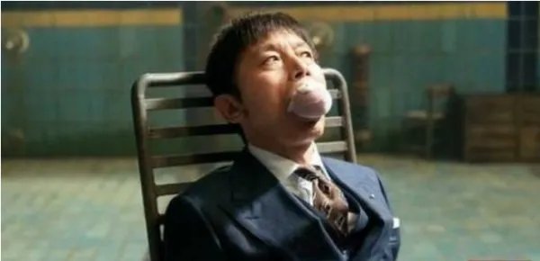 电影《两只老虎》定档是什么时候？讲的什么剧情？