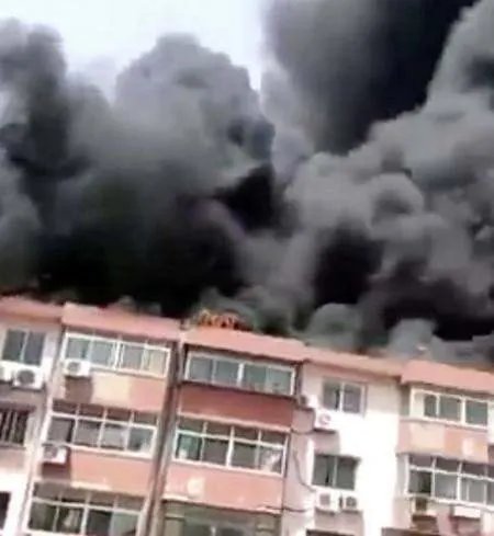 北京密云住宅楼起火有人员伤亡吗？