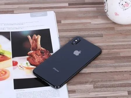 分辨率高 64苹果iPhoneX现售价8000元