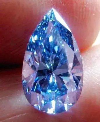 有什么稀有的彩钻吗？