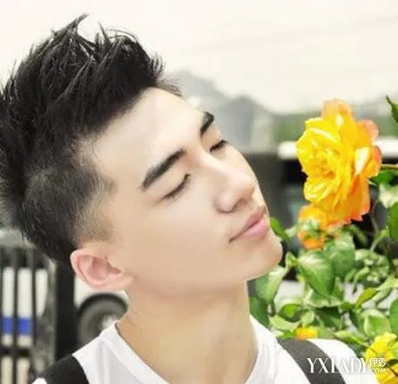 四款男生短碎发男生发型就应该清爽又阳光
