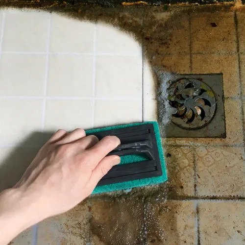 瓷砖脏了用什么东西来清洗