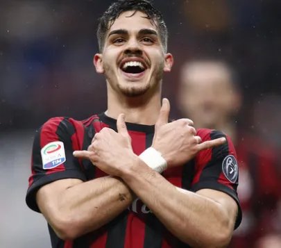 米兰3-2逆转切沃吗？