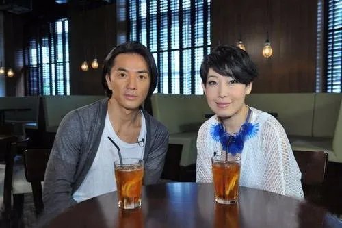 郑伊健第一任女朋友叫什么名字