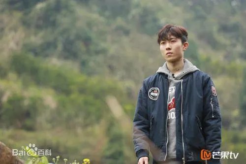 今年变形计爆红的陈新颖，为什么爆红之后众多粉丝纷纷粉转黑？