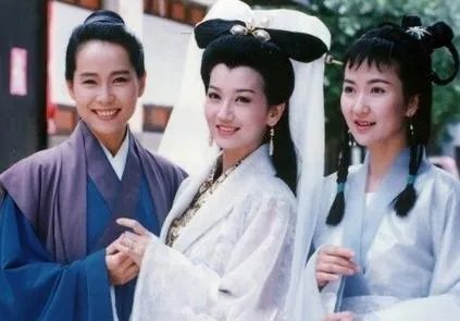 《新白娘子传奇》里的插曲有哪些？