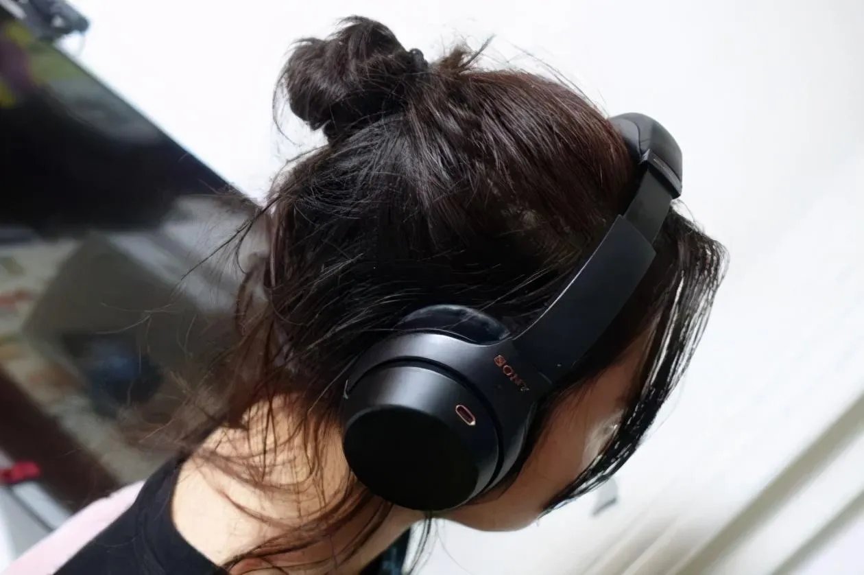 索尼WH-1000XM3值得入手嘛（索尼WH-1000XM3评测）