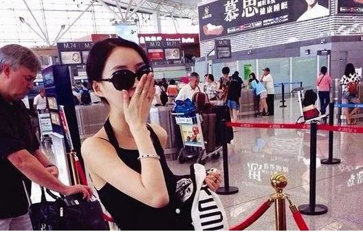 郭美美将刑满释放，她的母亲怎么能容忍她做这些事？