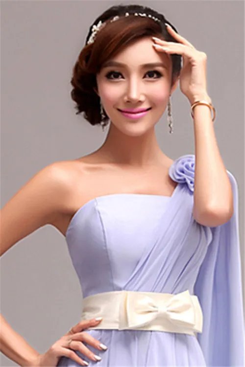 斜刘海新娘发型图片 2017斜刘海编辫子发型图解