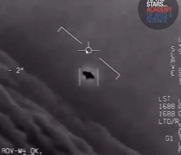 美军首次承认遭遇UFO，那是否代表官方默认了UFO真的存在？