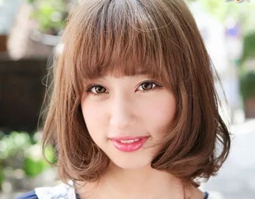 方脸新娘发型图片2017  方脸适合什么新娘发型