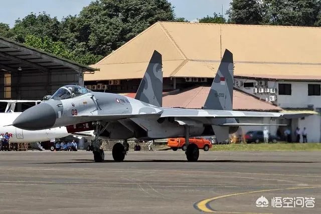 一名美国飞行员在乌克兰试乘苏-27时坠毁遇难,你怎么看?