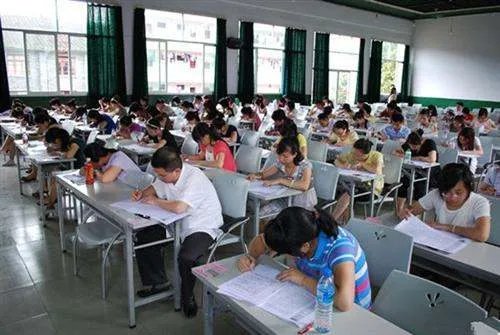 一般企业达到多大规模需要配备注册安全工程师?