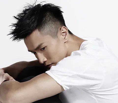 喜爱夜蒲陈柏宇资料大曝光 不一样的白马王子