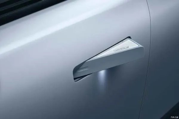 吉利ICON已经上市，共四款车型，不推荐买最贵版本