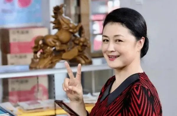 于月仙车祸去世，同样因为车祸去世的明星你还记得有谁吗