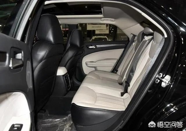 克莱斯勒300C怎么样，值得入手吗？