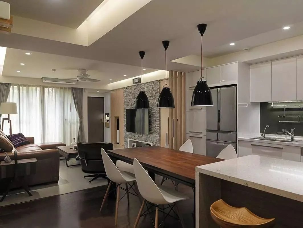 99平米二居室装修，卫生间比较小能不能也装成这样