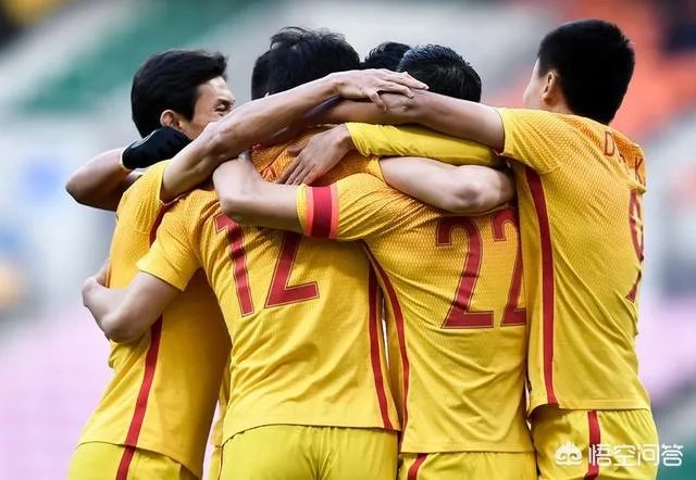 李铁带领的中国男足在东亚杯获得了季军，大家怎么看？