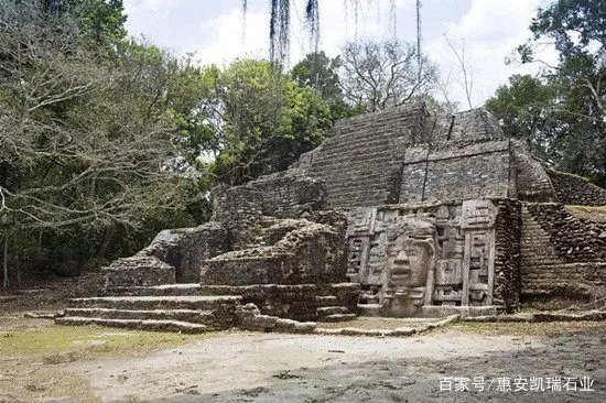 奥梅克雕像到底蕴含怎样的玄机？