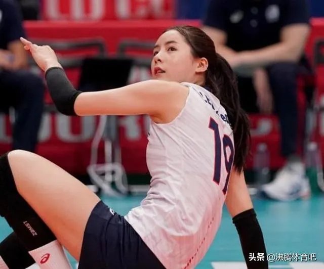 若韩国女排美女二传李多英来中国打球,会让排超联赛的关注度进一步提升吗?你怎么看?