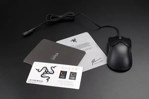 Razer Viper毒蝰游戏鼠标拆解评测