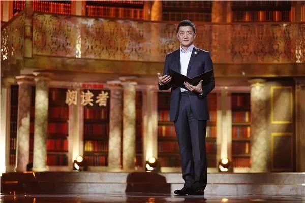 李亚鹏曾经和周迅有过一段即将有结果的爱情，但最终为什么没有步入婚姻的殿堂呢？