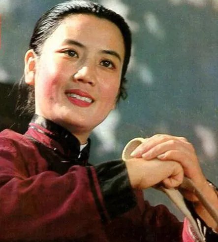 李秀明近况与近照曝光 李秀明从优秀演员到成功企业家