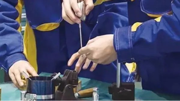 《意见》中七大群体收入提高对我们有什么影响？