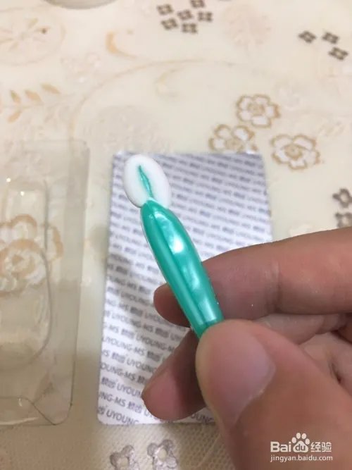 焕齿速白牙擦怎么使用及更换棉条方法