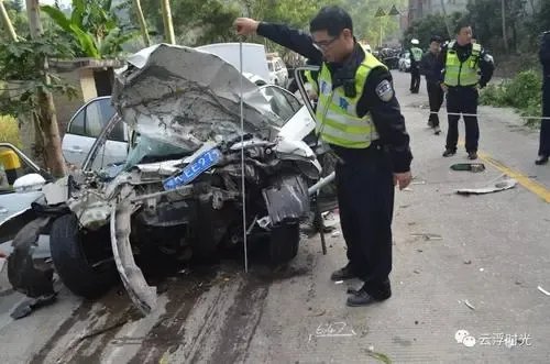 黑龙江勃利县发生重大交通事故造成15死1伤，事故发生的原因是什么？