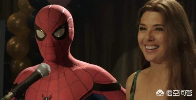 梅姨在《蜘蛛侠》第一部结尾知道了帕克的身份，第二部就这么坦然接受了吗？不担心吗？