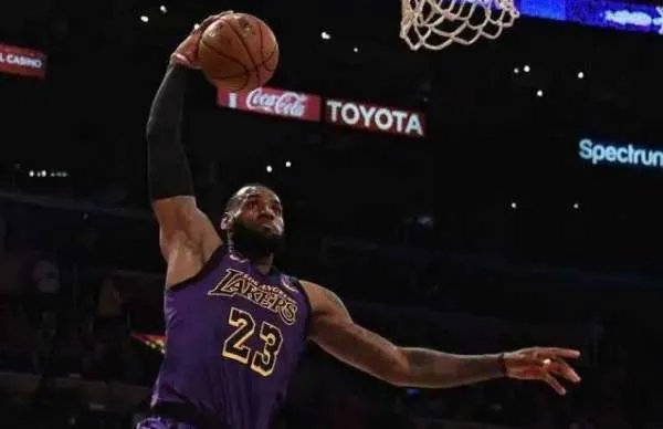 詹姆斯这五大超神纪录，哪个最有难度？