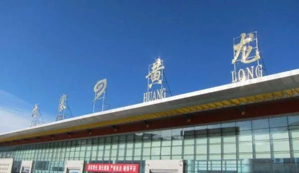 九寨沟附近有机场吗？