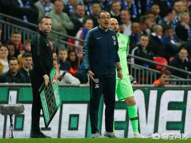 凯帕发声：我从没想过违背主教练的决定，这是误会，此举反而引起球迷吐槽，你怎么看？