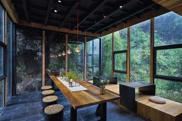 【莫干山民宿游学】探秘裸心堡等8大网红民宿的经营之道，学习7位行业大咖的民宿“真经”