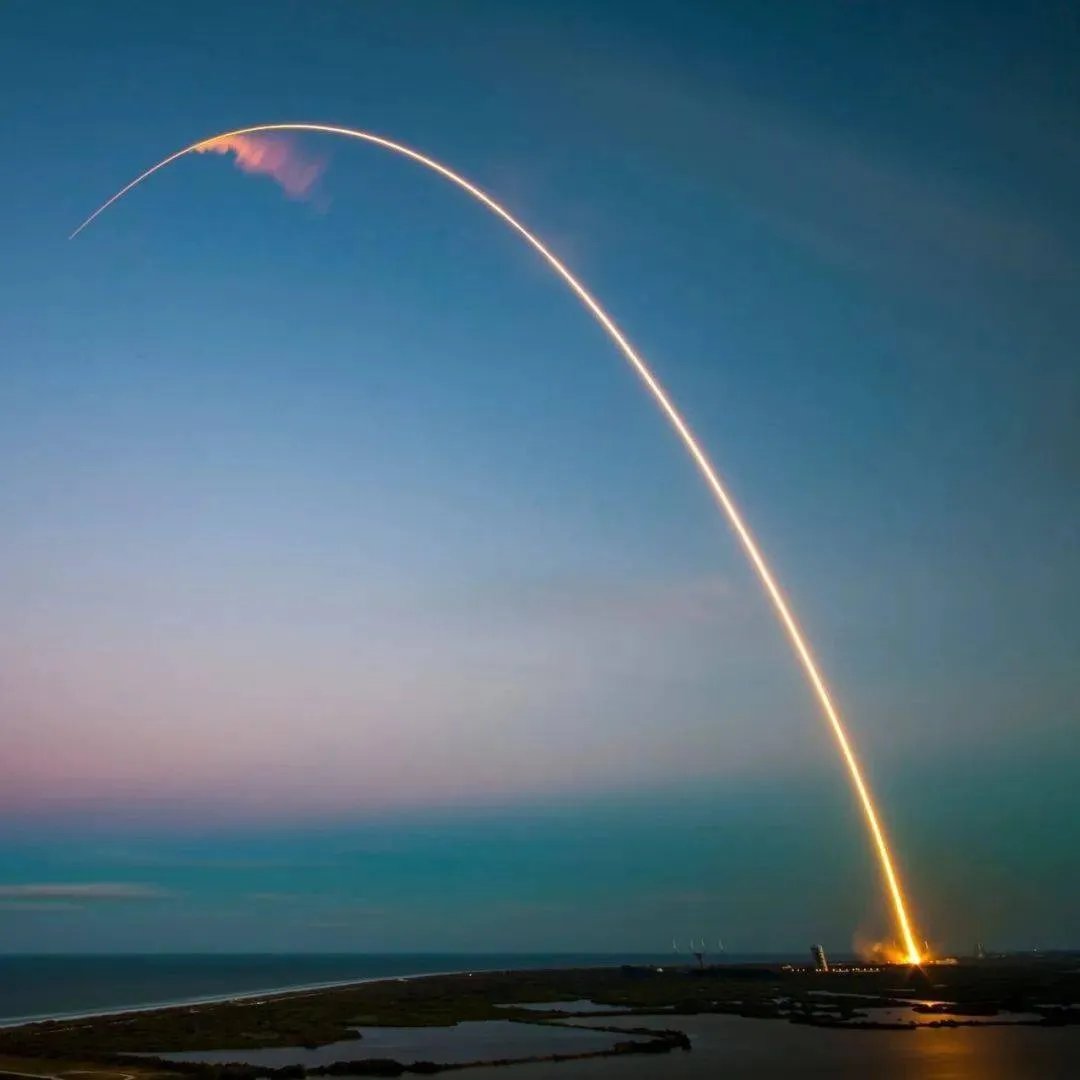 抖音2021最火朋友圈背景图大全