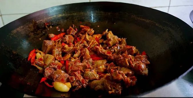 腊鸭怎么炒好吃又简单