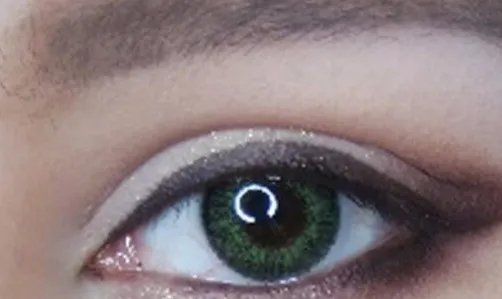 初学化妆如何画眼妆视频是什么?