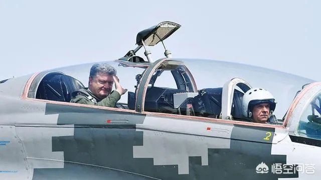 一名美国飞行员在乌克兰试乘苏-27时坠毁遇难,你怎么看?