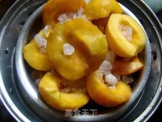 黄桃罐头